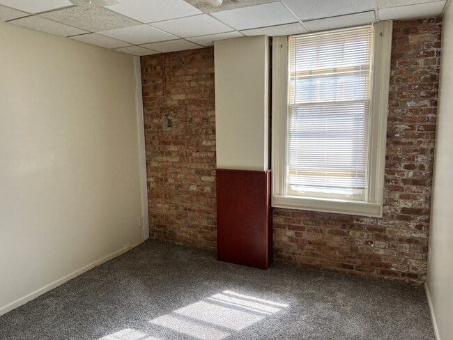 Photo - 3118 N Downer Ave