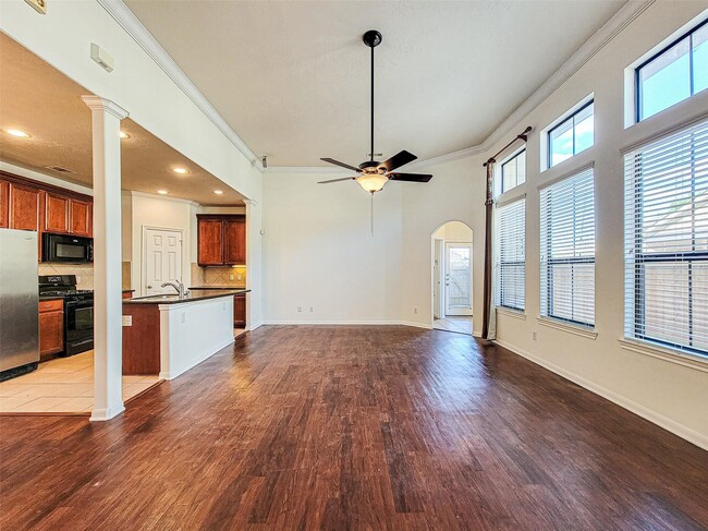 Photo - 3611 Cedar Flats Ln