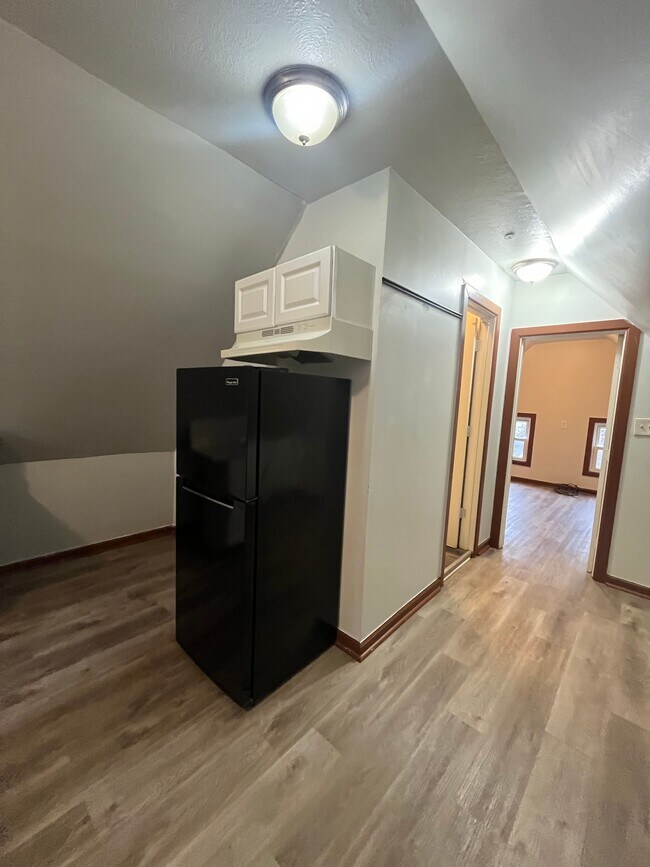 Photo - 3442 W 54th St