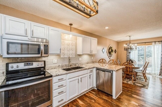 Photo - 7425 Wistful Vista Dr