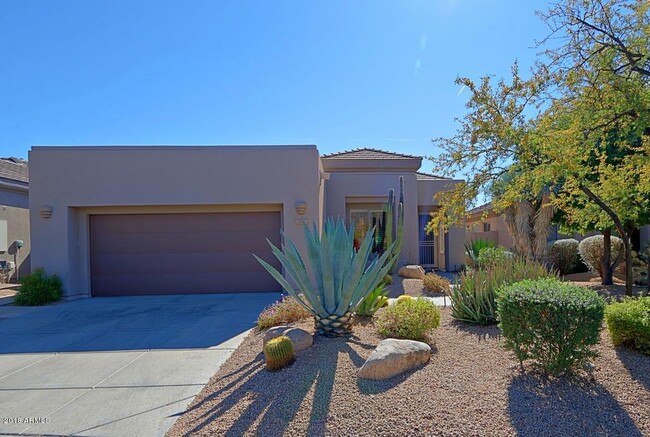 Building Photo - 7125 E Canyon Wren Cir Rental