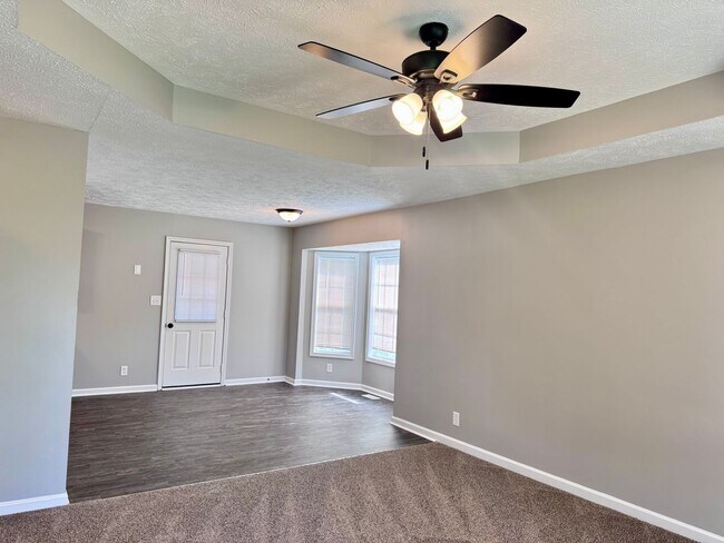 357 Treeland Dr