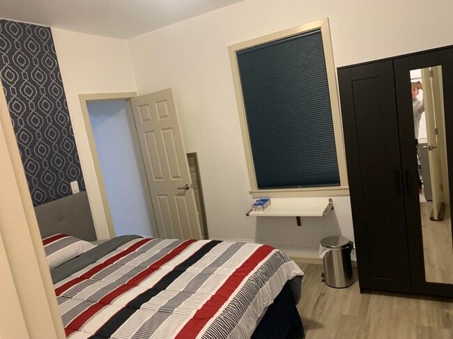 Photo - 4204 Letitia Ave S Unit duplex multifamily