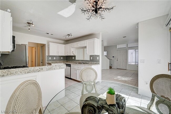 Photo - 4040 Castle Cove Dr