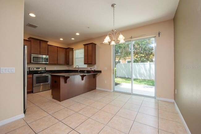 Photo - 9460 Tawnyberry St