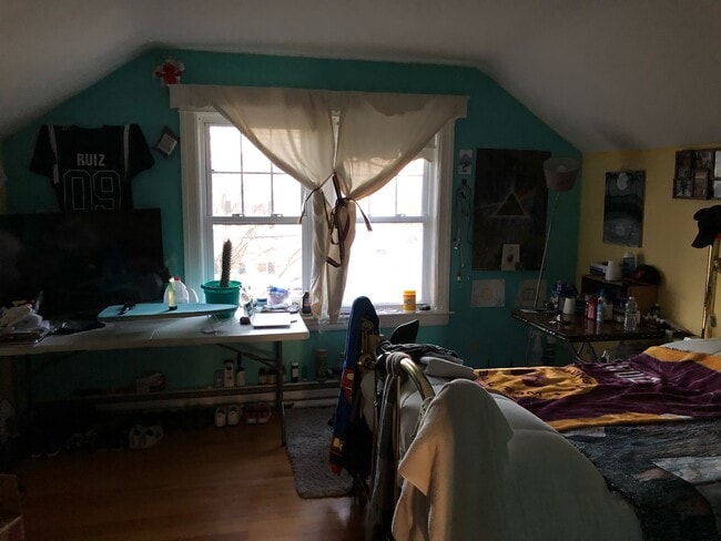 Photo - 18 Carver St