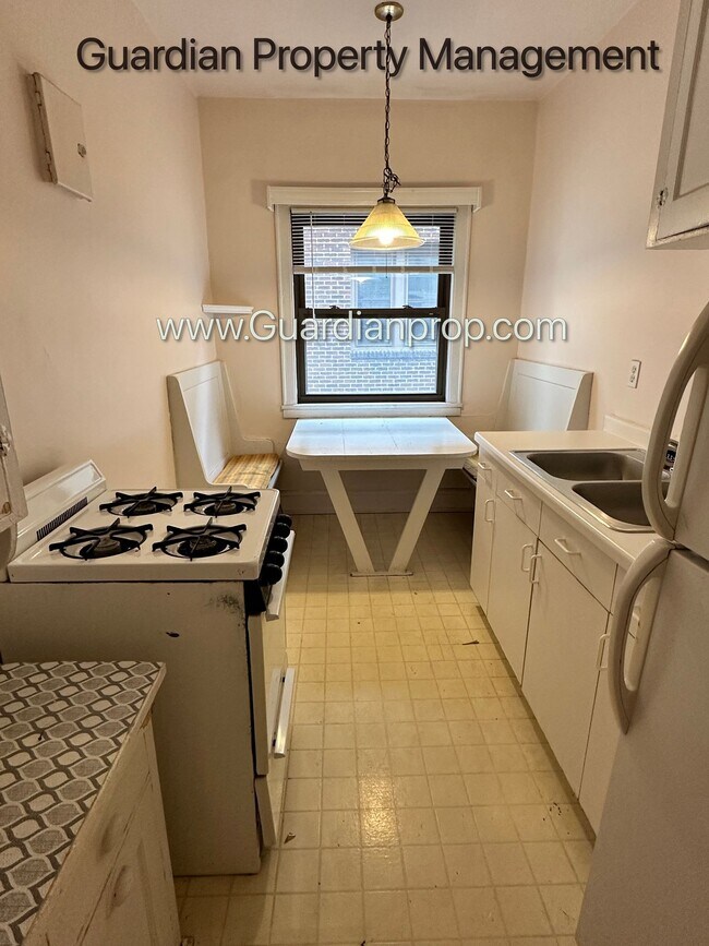 Photo - 2nd Floor Corner, Blocks from Bde Maka Ska, Heat Paid, 1 Month Free, Video Walkthrough Unit #107