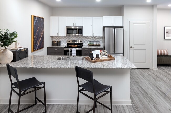 32 - Elan Sweetwater Creek Apartments