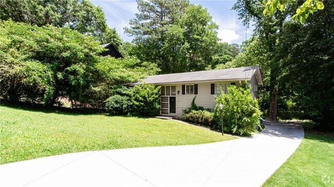 Building Photo - 4293 Rickenbacker Way NE Rental