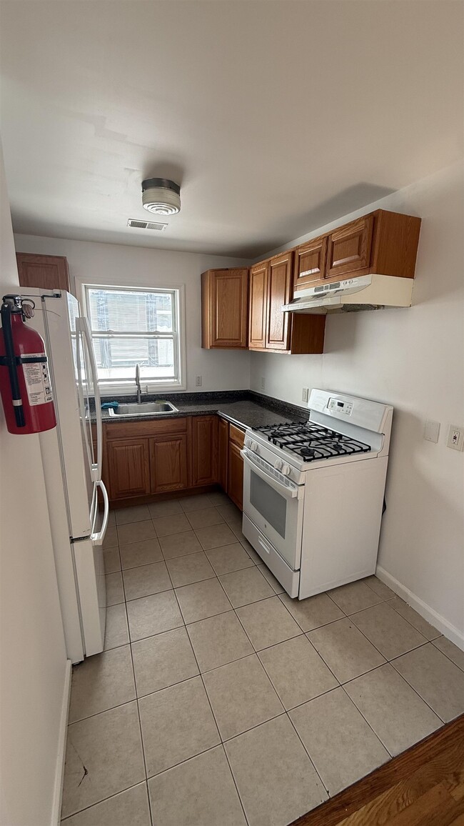 51 Godwin Ave Unit 2 second floor