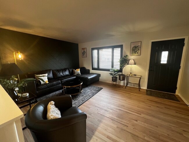 Photo - 3628 S 89th St