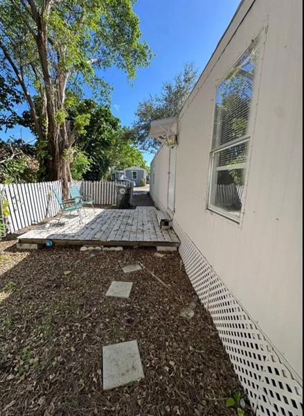 Photo - 6800 NW 39th Ave