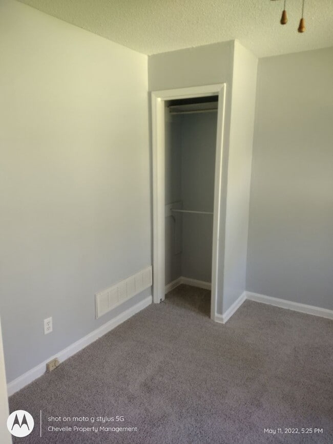 Photo - Beautiful 4 Bedroom 1.5 Bath Home for rent