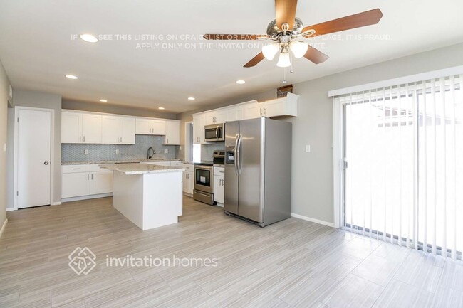 Photo - 1915 E Colgate Dr