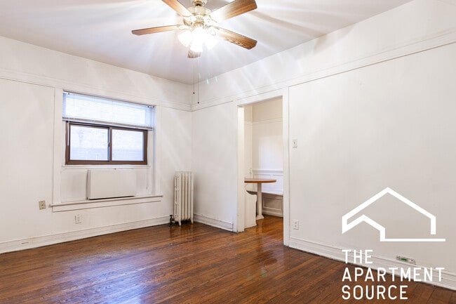 Building Photo - 3034 N Halsted St Unit 1C