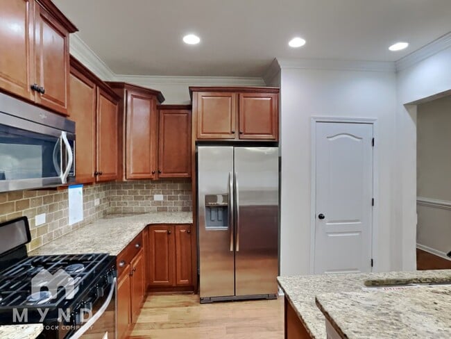 Photo - 10512 Royal Winchester Dr