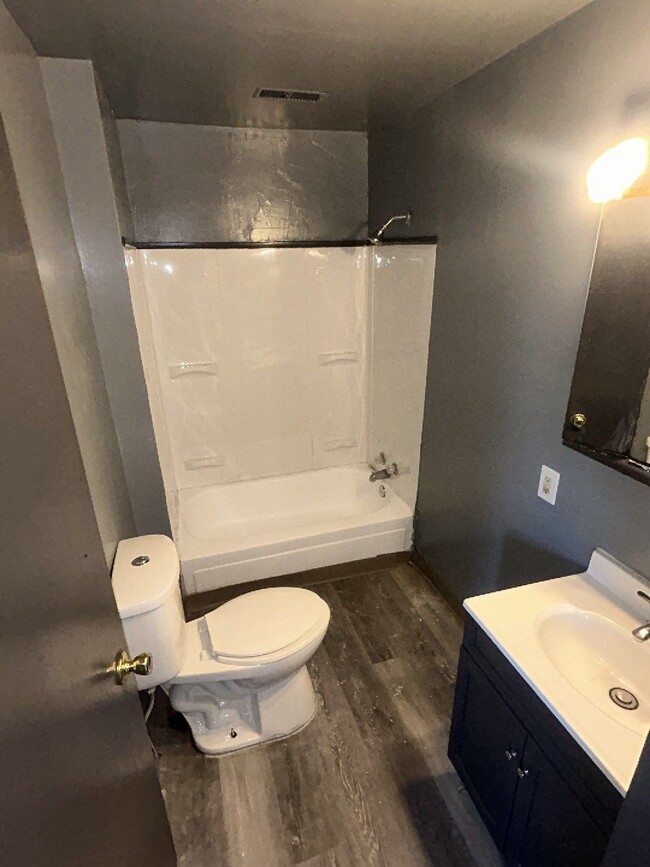 Photo - 3504 Blackstone Ave