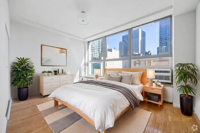Building Photo - 4 bedroom in NEW YORK NY 10038 Unit 10A Rental