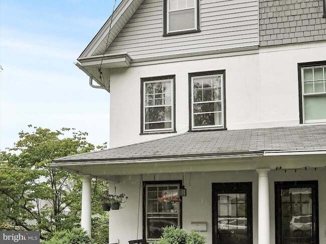 Photo - 3 Bells Mill Rd