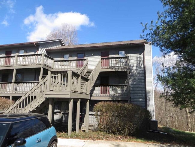 Photo - 9171 S Pointe Retreat Dr Unidad 18 Rental