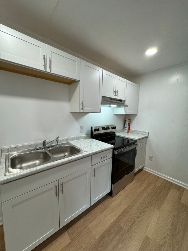 Photo - 133 Briarwood Rd