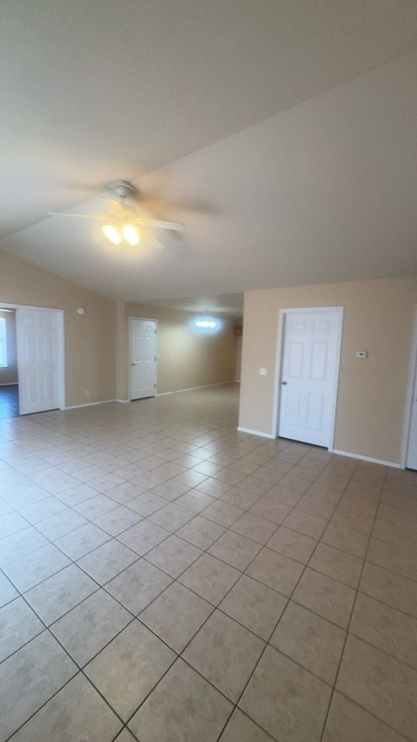 Photo - 790 Appleridge Dr