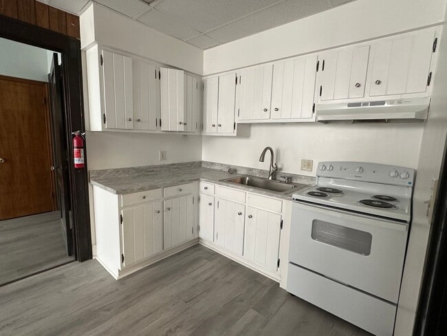 Photo - 2 N Huron St Unit 4-1