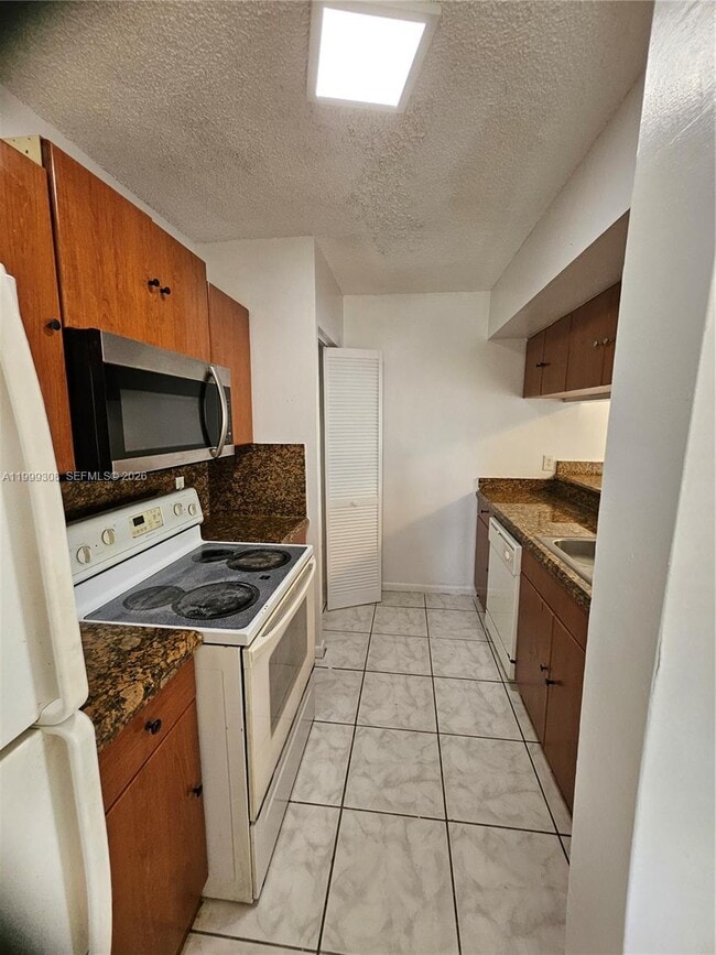 Photo - 11582 NW 44th St Unit 11582