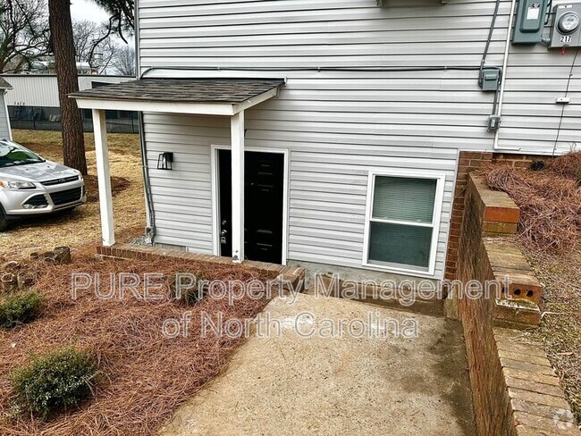 Building Photo - 217 Cotton Grove Rd Rental