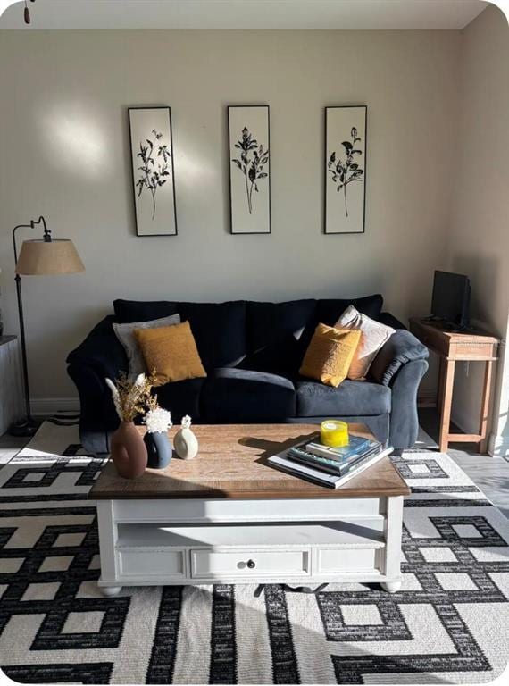 Photo - 7853 Somersworth Dr