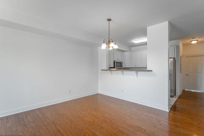 Photo - 7500 Noah Reid Rd