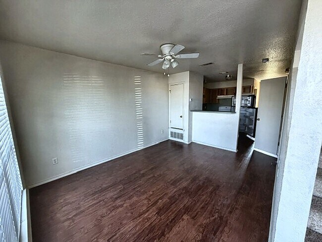 Photo - 4411 Abigail Dr Unidad C