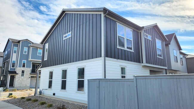 Photo - 2773 Tower Ml Wy