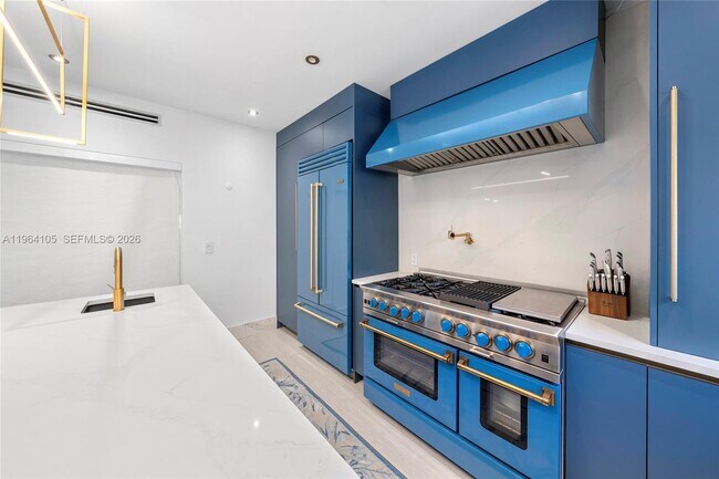 Photo - 8030 Noremac Ave