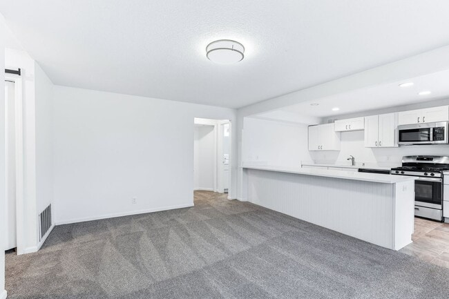 Photo - 780 Stewart Ave Unit #2