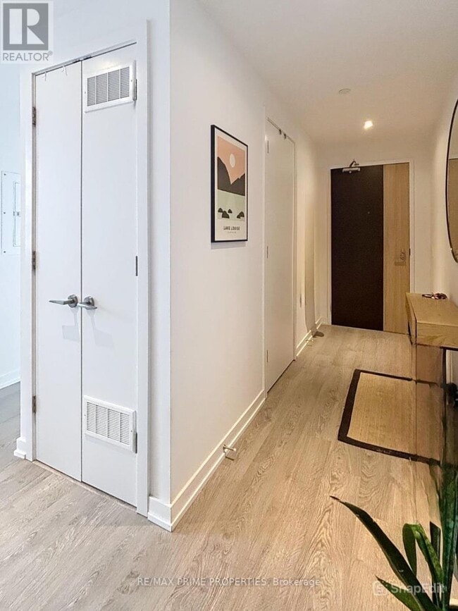 Photo - 50 Power St Unit 823