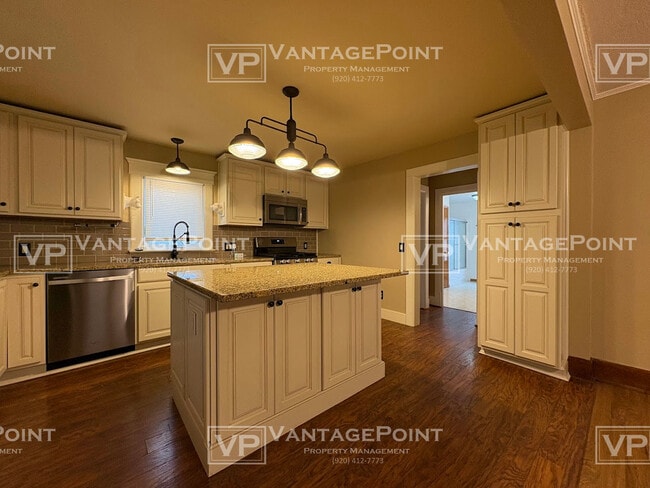 Photo - 264 Modoc St