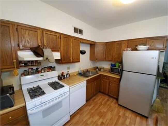 Photo - 502 Suismon St Townhome