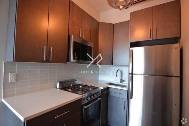 Building Photo - 1 bedroom in Brooklyn NY 11226 Unit 2F Rental