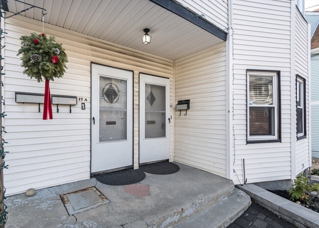 Building Photo - 17 Cleveland Ave Unit 1