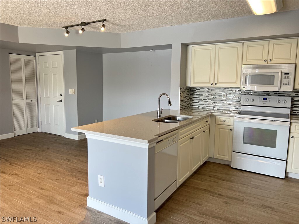 Photo - 1205 Wildwood Lakes Blvd Unit 5-204