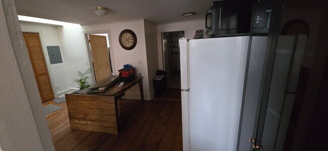 Photo - 15 Friendship Rd Unidad Penthouse