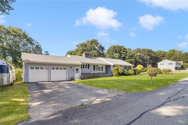 Photo - 27 Westwood Dr