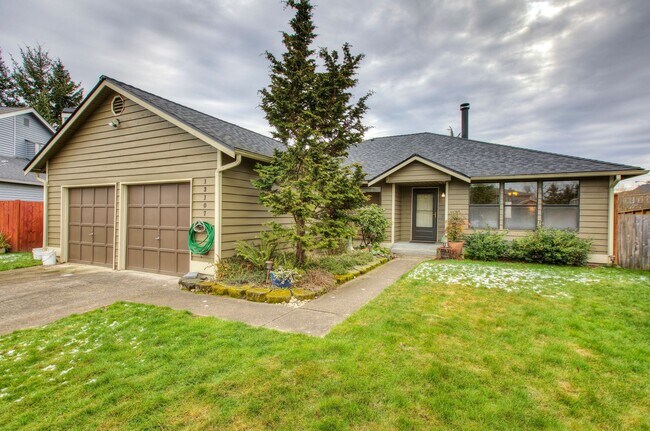 Photo - Bright & Spacious Rambler off of Cul-de-Sac