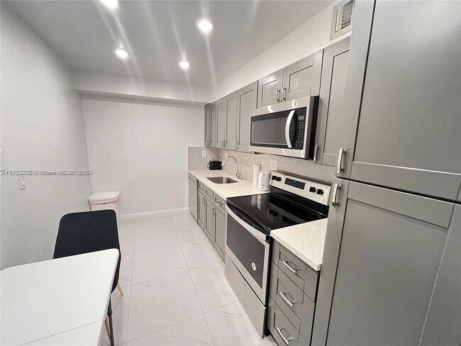 Photo - 1849 S Ocean Dr Unit 409