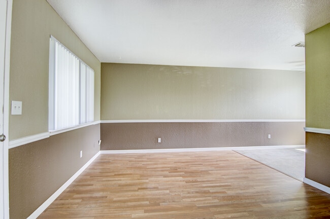 Photo - Wind Creek Apartments