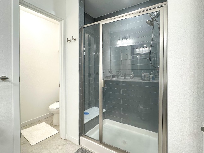 Photo - 330 Geneva St