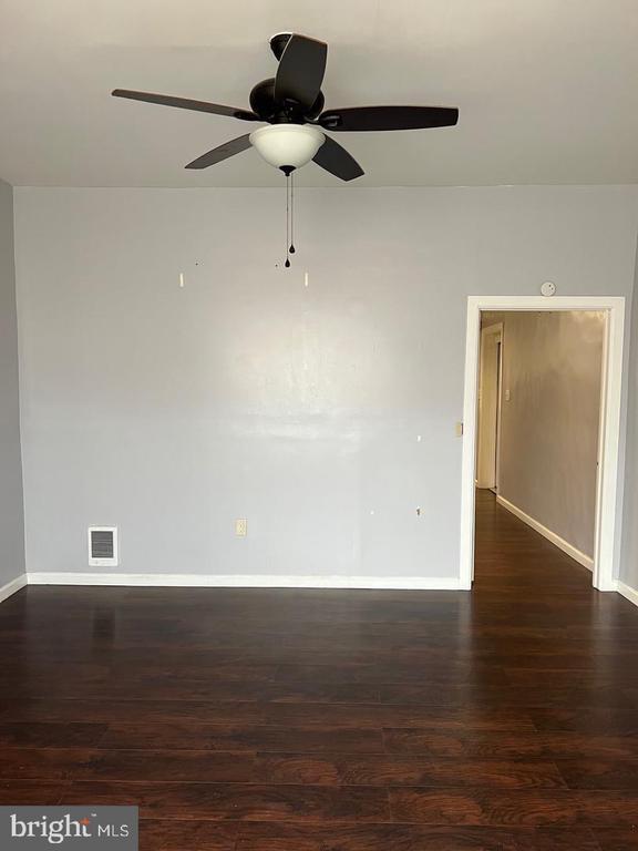 Photo - 1333 S 49th St
