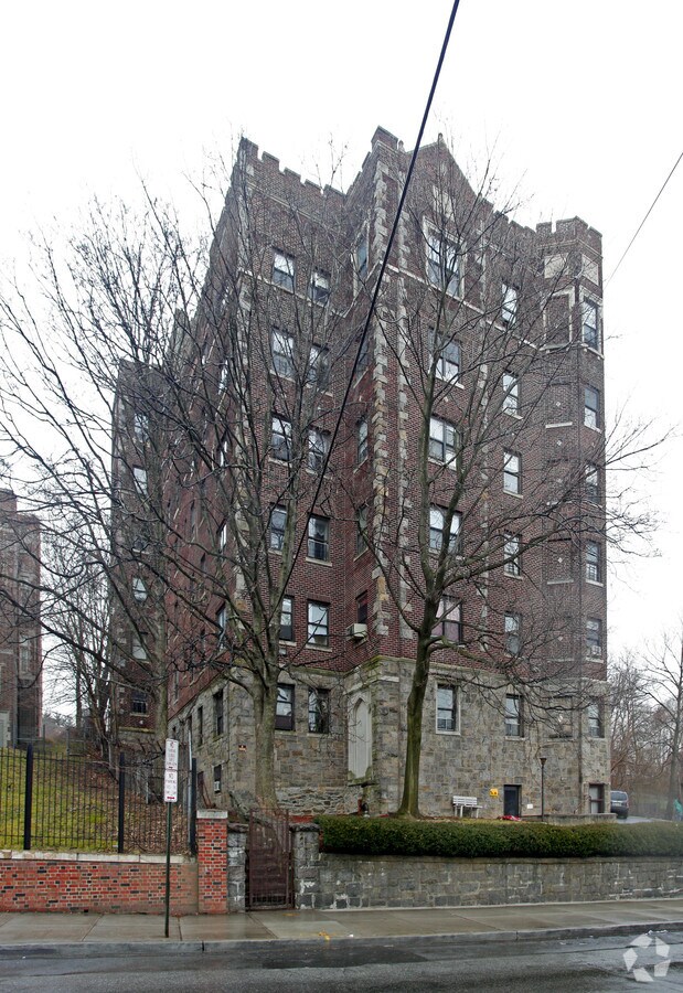 Photo - Broadway Terrace Apartments