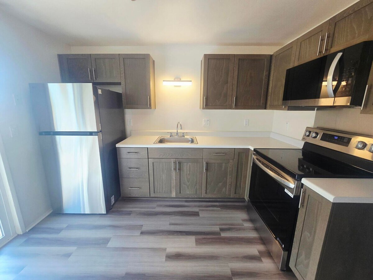 Photo - Newly Renovated Apartment Homes available ... Unidad 1  Bedroom